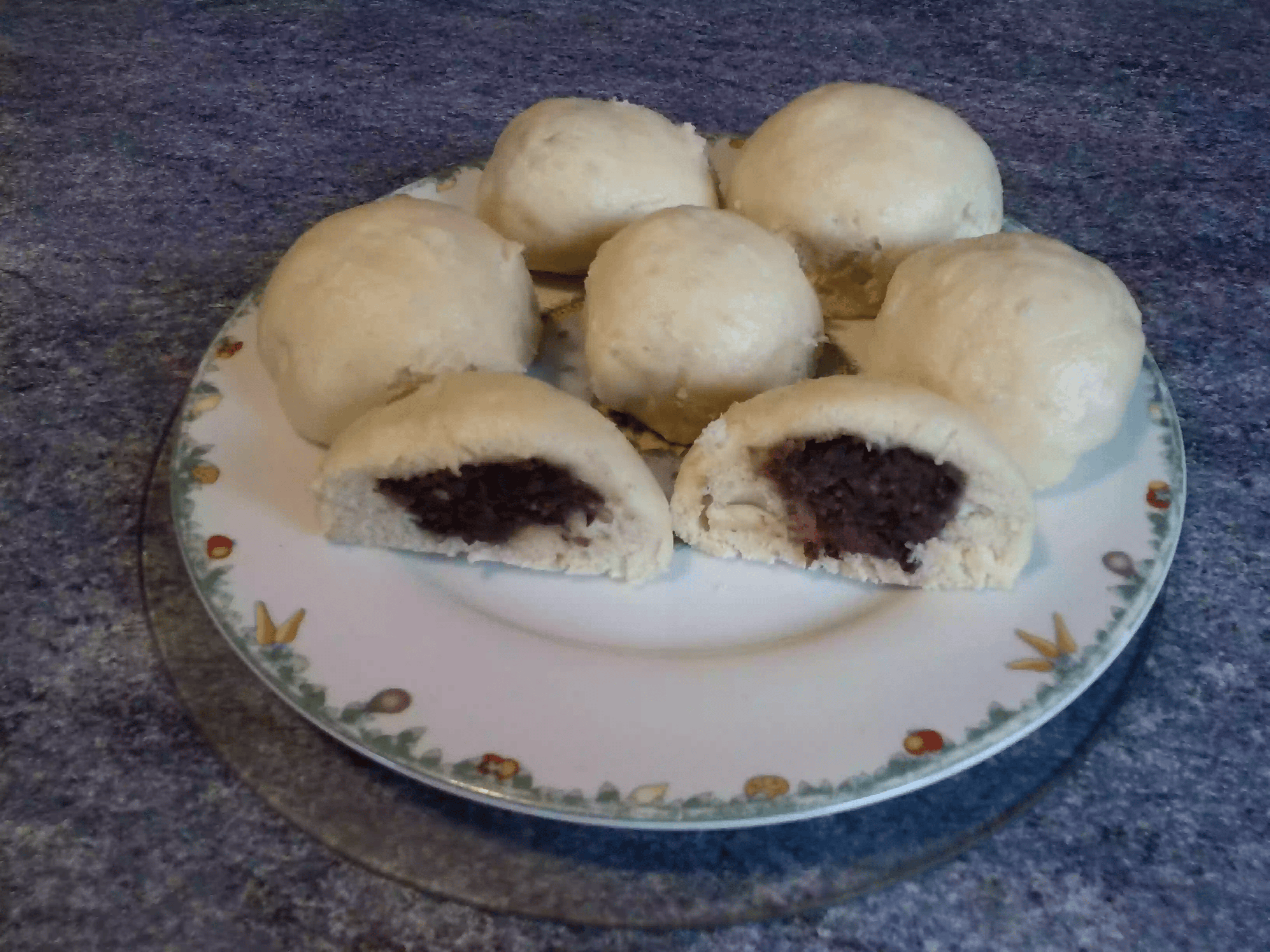 Soft Chinese Steamed Sweet Red Bean Buns